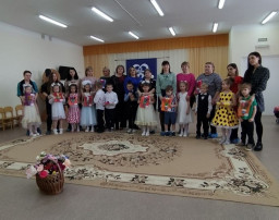 Международный женский день — 8 марта! Международный женский день — 8 марта!.